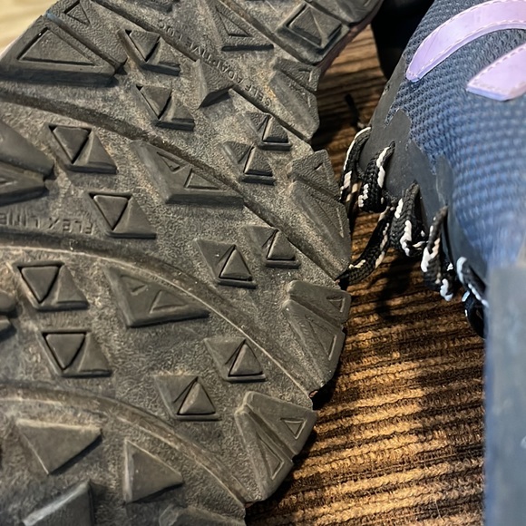 Veja
Dekkan Shoes - Picture 8 of 10